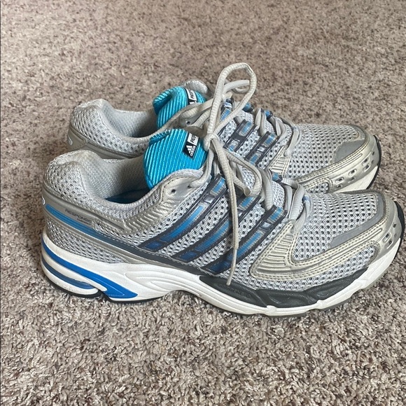 adidas Shoes - Adidas Response Cushion Sneakers size 8